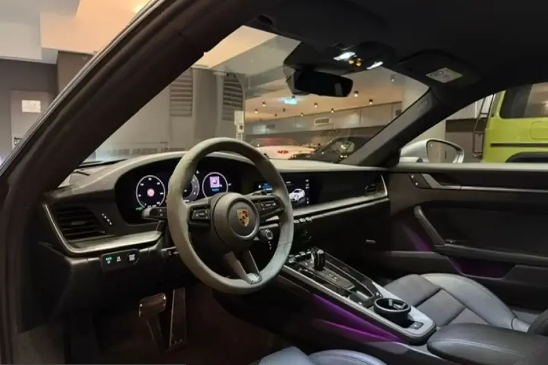 Porsche 992 din 2025 cu 14.900 km - oferta POR203532 - foto 10
