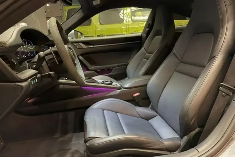 Porsche 992 din 2025 cu 14.900 km - oferta POR203532 - foto 12