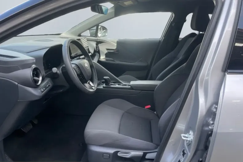 Toyota C-HR din 2025 cu 5.616 km - oferta TOY203535 - foto 7