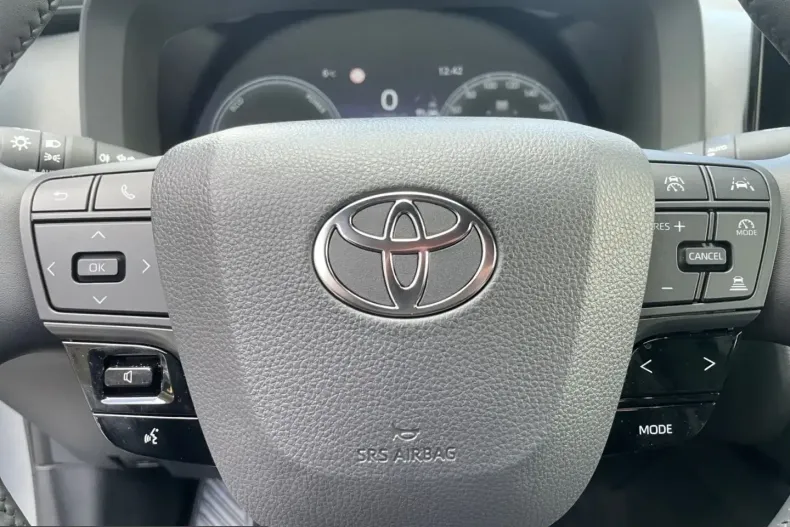 Toyota C-HR din 2025 cu 5.616 km - oferta TOY203535 - foto 11