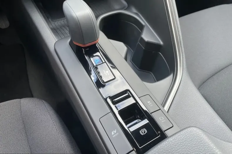 Toyota C-HR din 2025 cu 5.616 km - oferta TOY203535 - foto 23