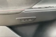 Toyota C-HR din 2024 cu 7.834 km - oferta TOY203536 - foto 24