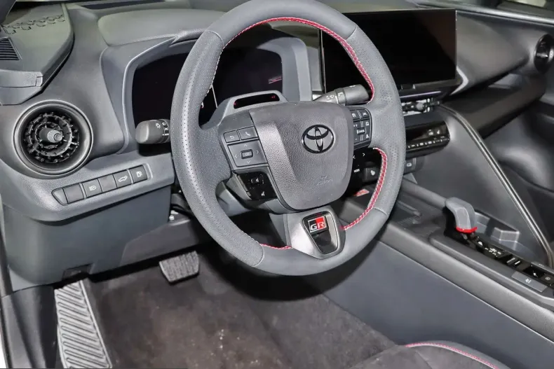 Toyota C-HR din 2023 cu 34.900 km - oferta TOY203537 - foto 6