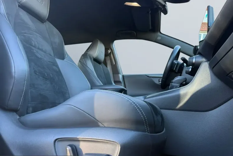 Toyota RAV4 din 2023 cu 42.852 km - oferta TOY203541 - foto 21