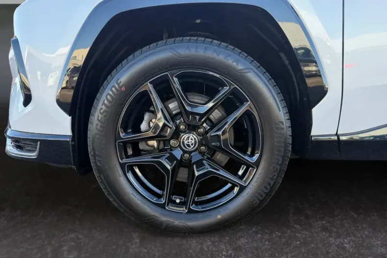 Toyota RAV4 din 2023 cu 42.852 km - oferta TOY203541 - foto 22