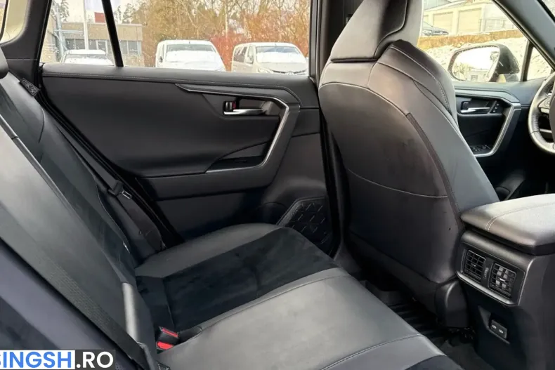 Toyota RAV4 din 2023 cu 28.500 km - oferta TOY203542 - foto 7