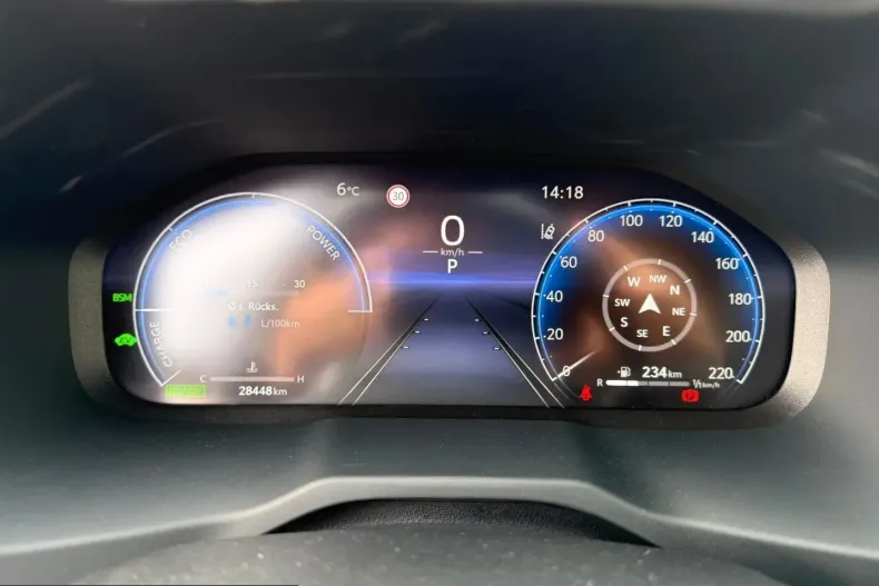 Toyota RAV4 din 2023 cu 28.500 km - oferta TOY203542 - foto 13