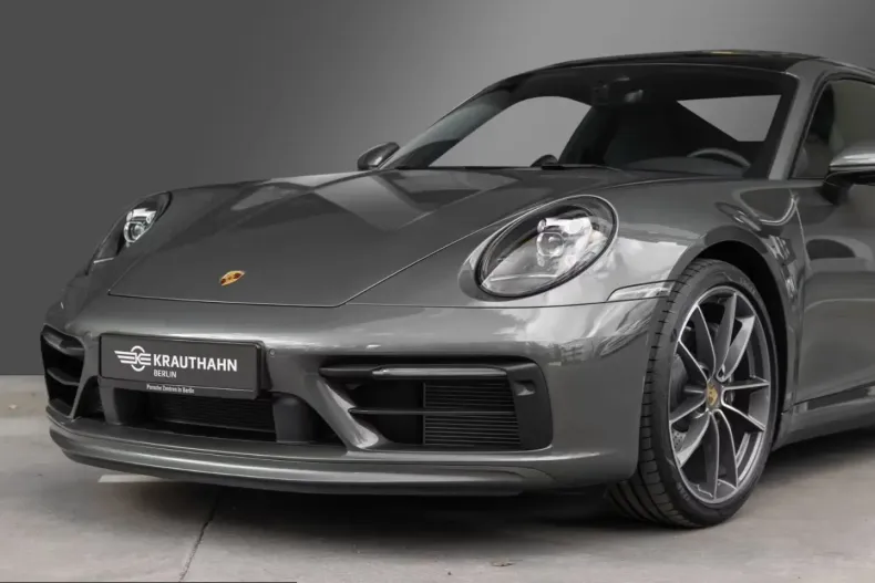 Porsche 992 din 2024 cu 10.010 km - oferta POR203544 - foto 1