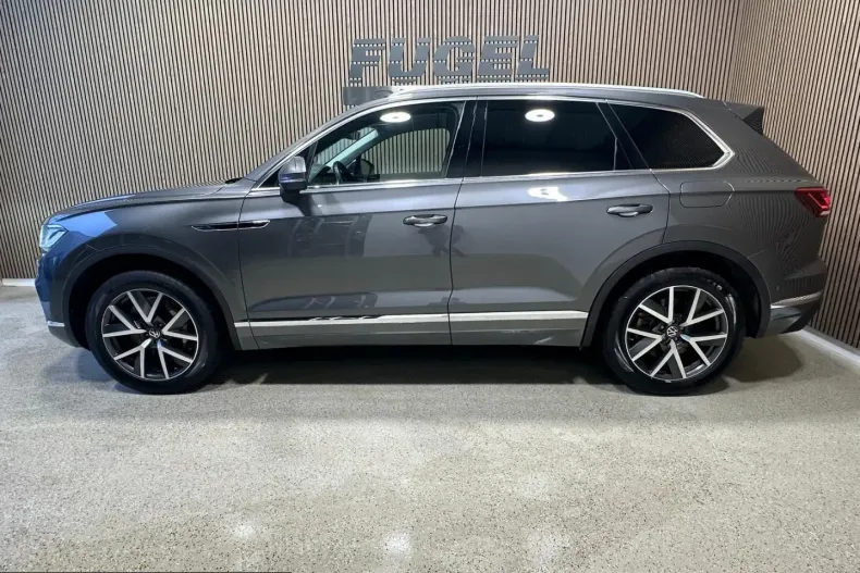 Volkswagen Touareg din 2021 cu 80.760 km - oferta VOL203546 - foto 2