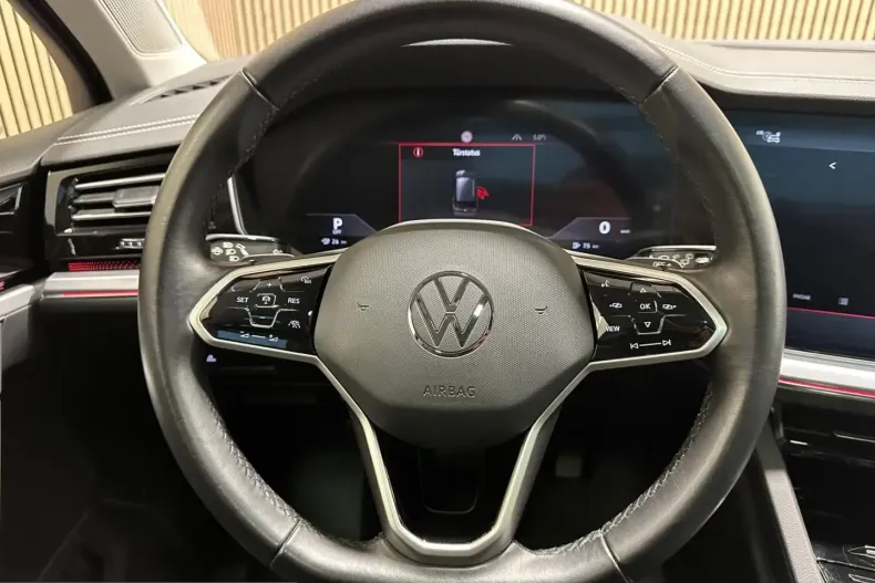 Volkswagen Touareg din 2021 cu 80.760 km - oferta VOL203546 - foto 8