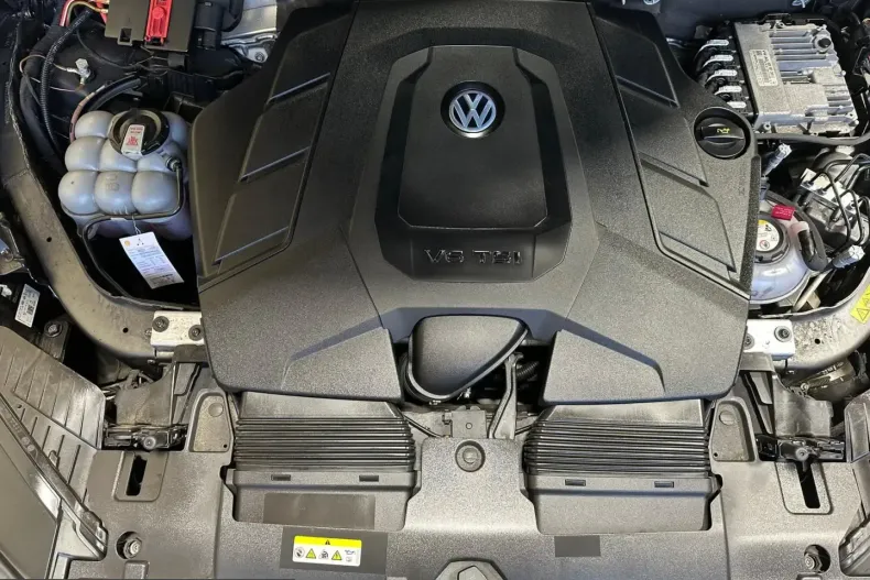 Volkswagen Touareg din 2021 cu 80.760 km - oferta VOL203546 - foto 26