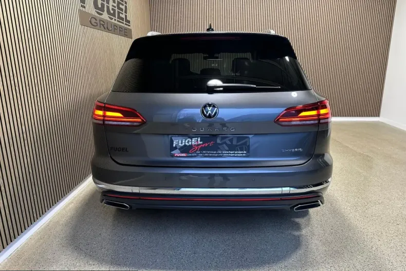 Volkswagen Touareg din 2021 cu 80.760 km - oferta VOL203546 - foto 28
