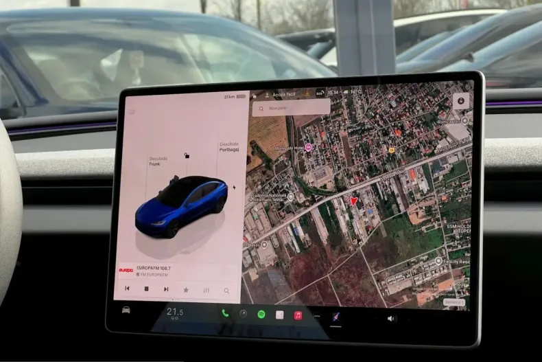 Tesla Model 3 din 2025 cu 6.770 km - oferta TES203547 - foto 11