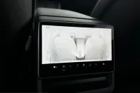 Tesla Model 3 din 2025 cu 6.770 km - oferta TES203547 - foto 38