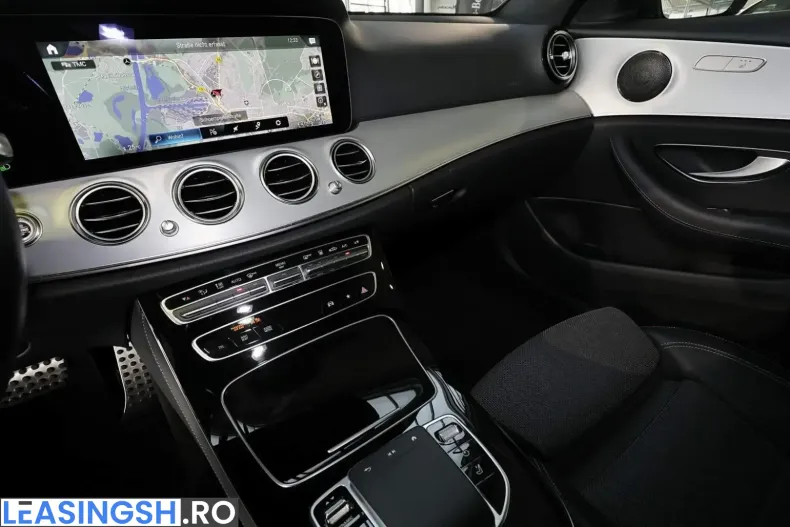 Mercedes-Benz E 450 (Clasa E) din 2023 cu 28.540 km - oferta MER203555 - foto 9