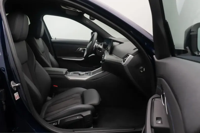 BMW 320 (Seria 3) din 2022 cu 36.665 km - oferta BMW203556 - foto 24