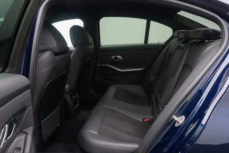 BMW 320 (Seria 3) din 2022 cu 36.665 km - oferta BMW203556 - foto 25