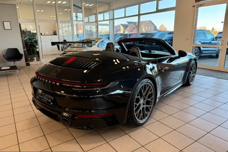 Porsche 992 din 2022 cu 85.992 km - oferta POR203557 - foto 5