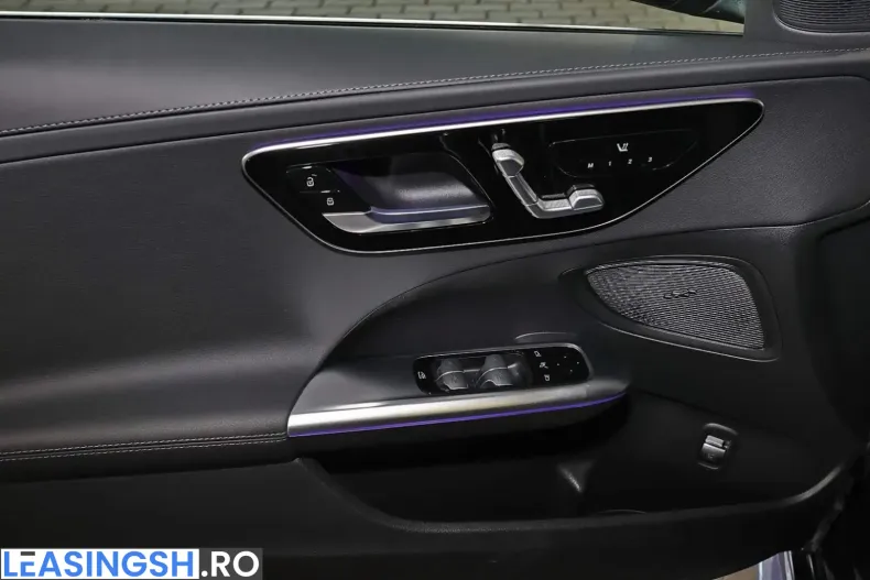 Mercedes-Benz C 180 (Clasa C) din 2024 cu 15.230 km - oferta MER203561 - foto 12