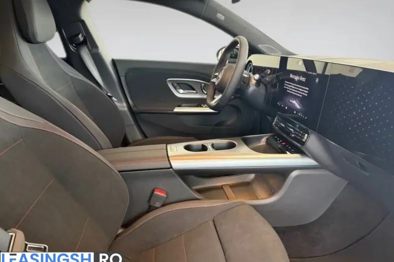 Mercedes-Benz CLA 200 (Clasa CLA) din 2026 cu 50 km - oferta MER203571 - foto 8