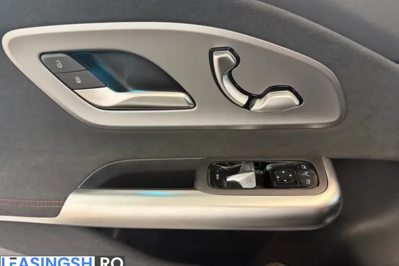 Mercedes-Benz CLA 200 (Clasa CLA) din 2026 cu 50 km - oferta MER203571 - foto 19