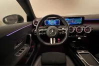 Mercedes-Benz CLA 200 (Clasa CLA) din 2024 cu 15.800 km - oferta MER203578 - foto 8