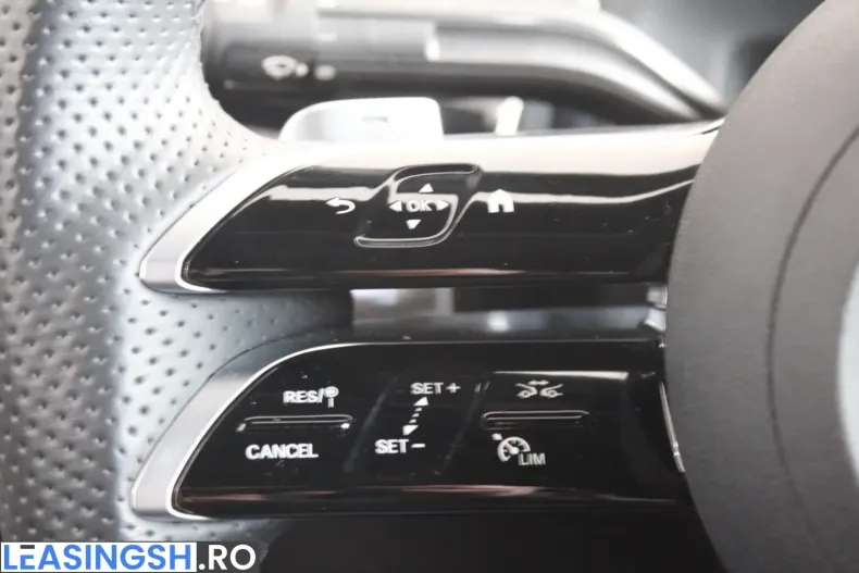 Mercedes-Benz CLA 200 (Clasa CLA) din 2025 cu 9.989 km - oferta MER203579 - foto 13