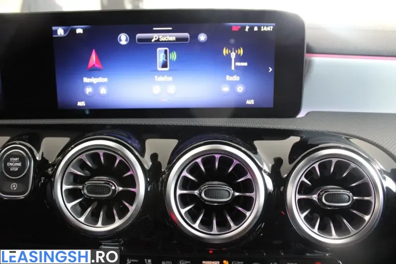 Mercedes-Benz CLA 200 (Clasa CLA) din 2025 cu 9.989 km - oferta MER203579 - foto 17