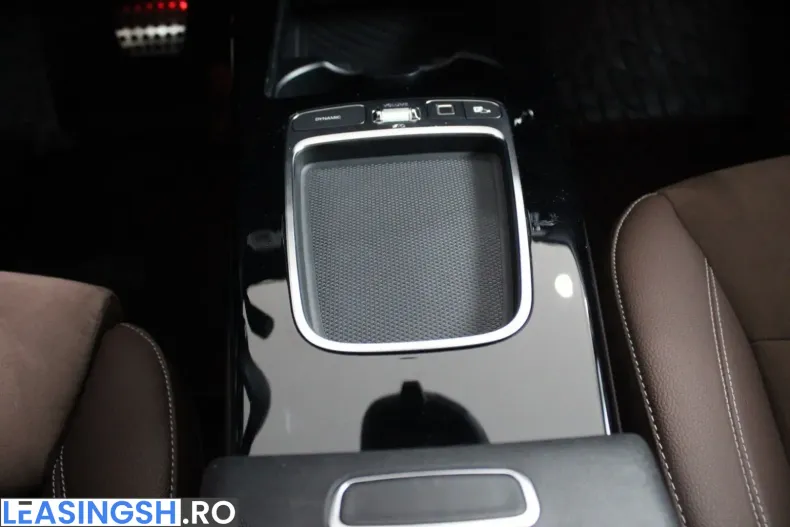 Mercedes-Benz CLA 200 (Clasa CLA) din 2025 cu 9.989 km - oferta MER203579 - foto 19