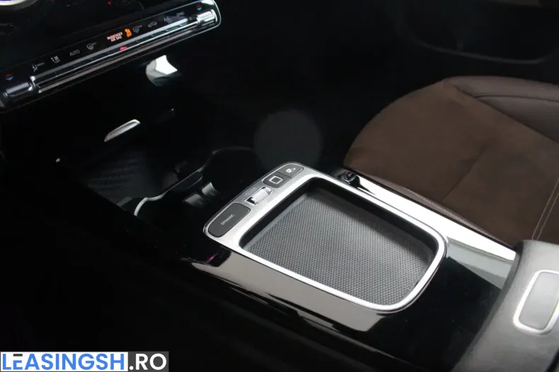 Mercedes-Benz CLA 200 (Clasa CLA) din 2025 cu 9.989 km - oferta MER203579 - foto 20