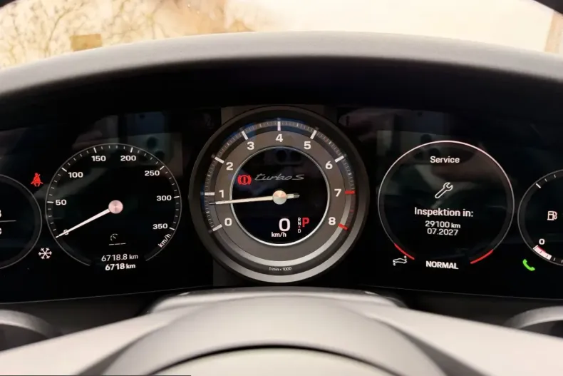 Porsche 911 din 2023 cu 6.999 km - oferta POR203583 - foto 21
