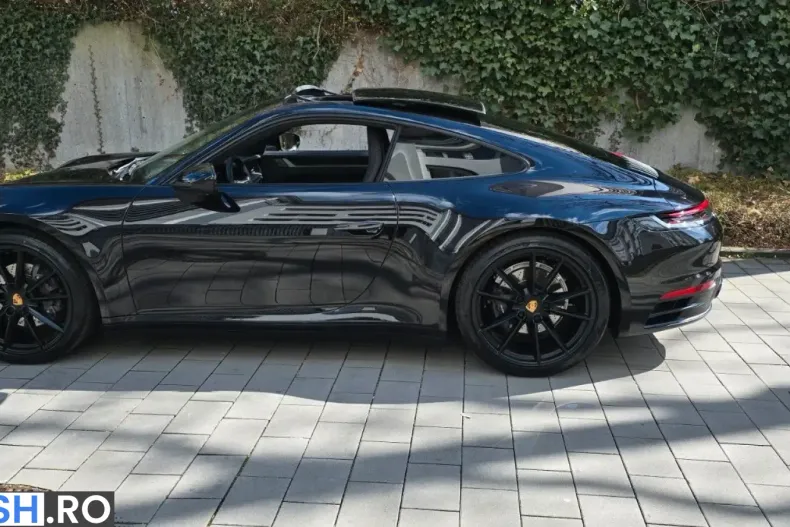 Porsche 911 din 2023 cu 64.300 km - oferta POR203587 - foto 3