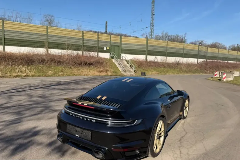 Porsche 992 din 2023 cu 27.500 km - oferta POR203591 - foto 6