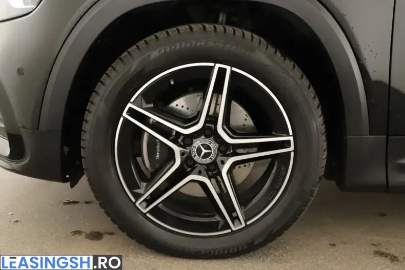 Mercedes-Benz GLB 200 (Clasa GLB) din 2024 cu 30.082 km - oferta MER203594 - foto 12