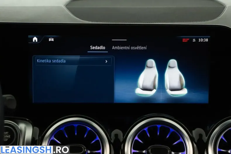 Mercedes-Benz GLB 200 (Clasa GLB) din 2024 cu 30.082 km - oferta MER203594 - foto 16