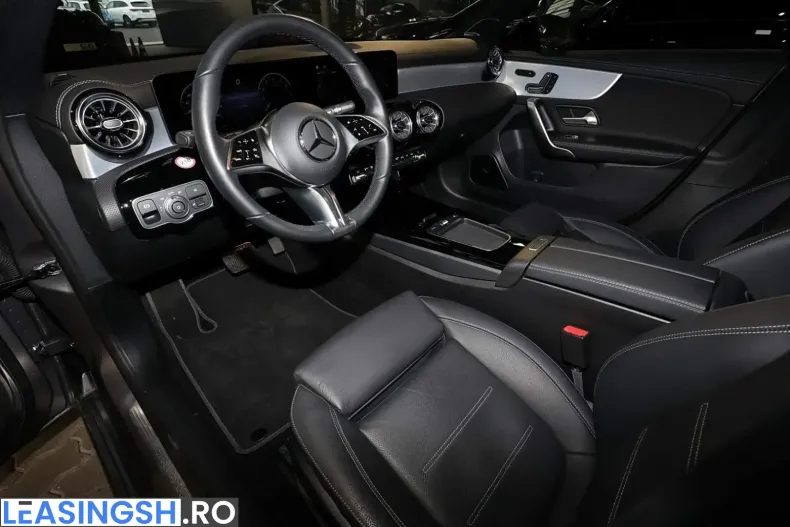 Mercedes-Benz A 220 (Clasa A) din 2023 cu 27.920 km - oferta MER203597 - foto 8