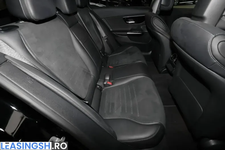 Mercedes-Benz C 300 (Clasa C) din 2023 cu 46.430 km - oferta MER203598 - foto 6