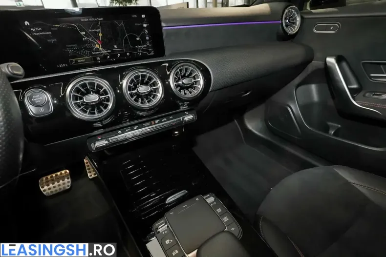 Mercedes-Benz A 200 (Clasa A) din 2022 cu 62.980 km - oferta MER203599 - foto 10