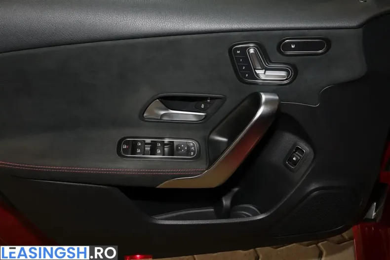 Mercedes-Benz A 250 (Clasa A) din 2021 cu 48.620 km - oferta MER203601 - foto 12