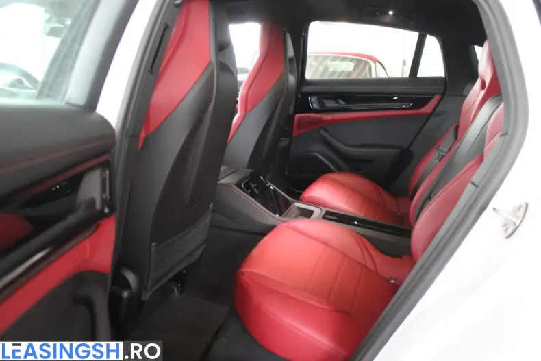 Porsche Panamera din 2026 cu 25 km - oferta POR203608 - foto 1