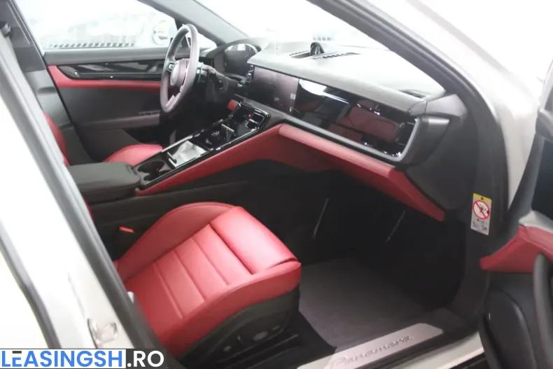 Porsche Panamera din 2026 cu 25 km - oferta POR203608 - foto 9