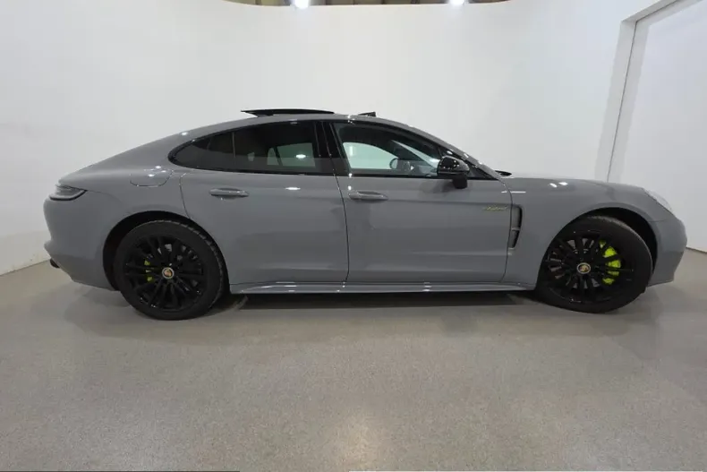 Porsche Panamera din 2023 cu 25.386 km - oferta POR203612 - foto 6