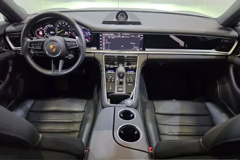 Porsche Panamera din 2023 cu 25.386 km - oferta POR203612 - foto 9