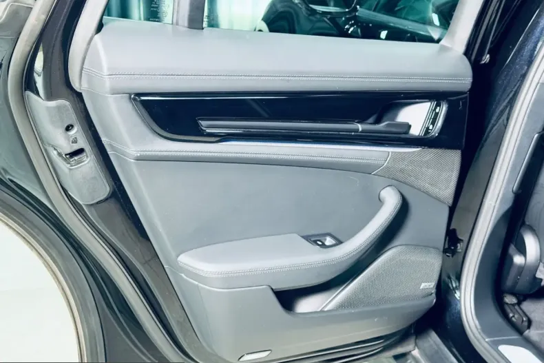 Porsche Panamera din 2024 cu 29.000 km - oferta POR203613 - foto 33