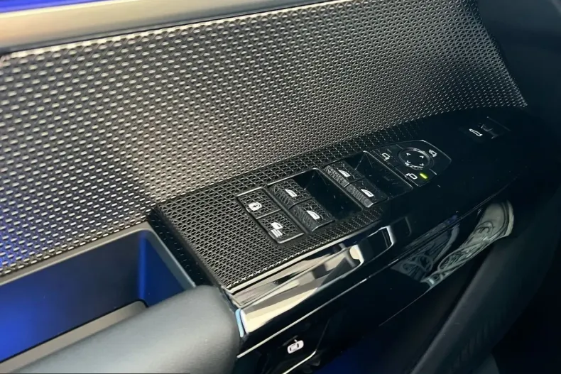 BMW 740 (Seria 7) din 2025 cu 14.049 km - oferta BMW203623 - foto 25