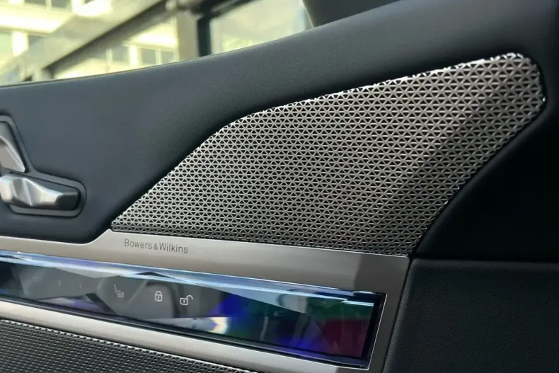 BMW 740 (Seria 7) din 2025 cu 14.049 km - oferta BMW203623 - foto 26