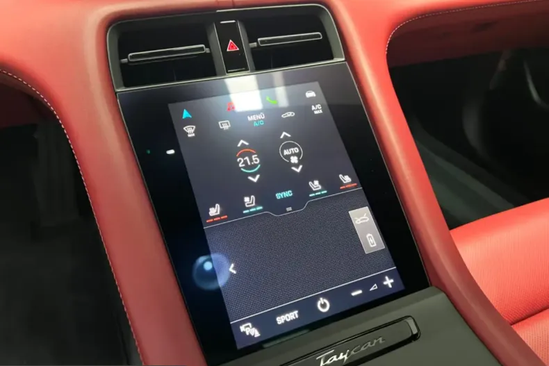 Porsche Taycan din 2026 cu 20 km - oferta POR203624 - foto 7