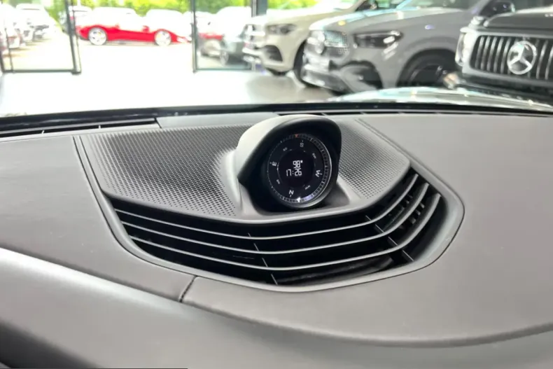 Porsche Taycan din 2026 cu 20 km - oferta POR203624 - foto 16