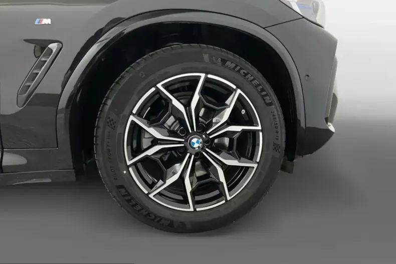 BMW X4 (Seria X) din 2025 cu 7.900 km - oferta BMW203629 - foto 6