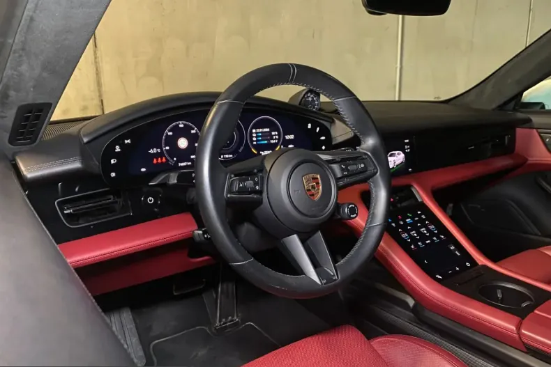 Porsche Taycan din 2023 cu 74.700 km - oferta POR203630 - foto 12